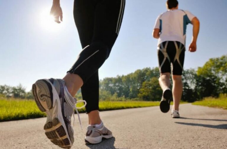 Rahasia Menjaga Sendi Sehat Sehari-hari