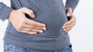 cara mengatasi perut kembung