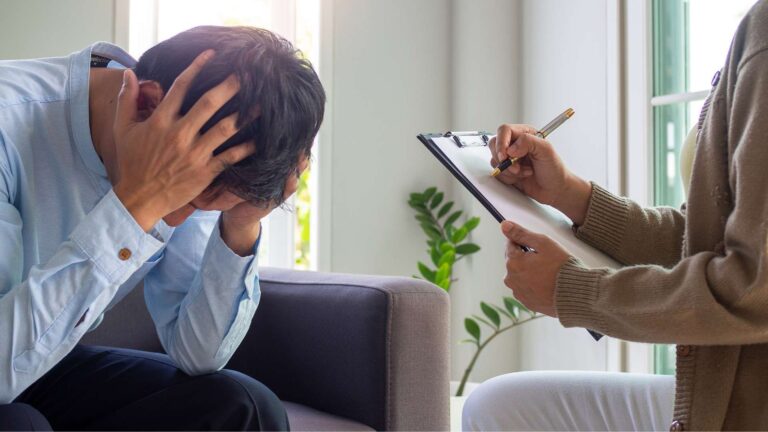 Kebiasaan Mengabaikan Kesehatan Mental yang Masih Sering Terjadi