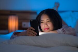 main gadget sebelum tidur
