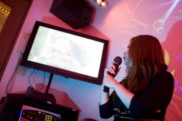 karaoke sendiri
