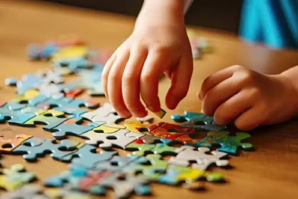 bermain puzzle