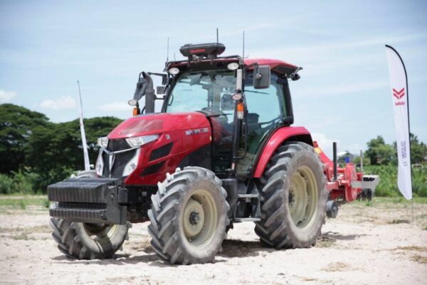traktor otonom